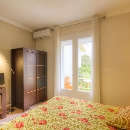 Hibiscus Holiday home *
